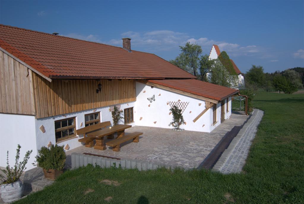 Bio Ferienhof Heiler Feldkirchen-Westerham Exterior foto